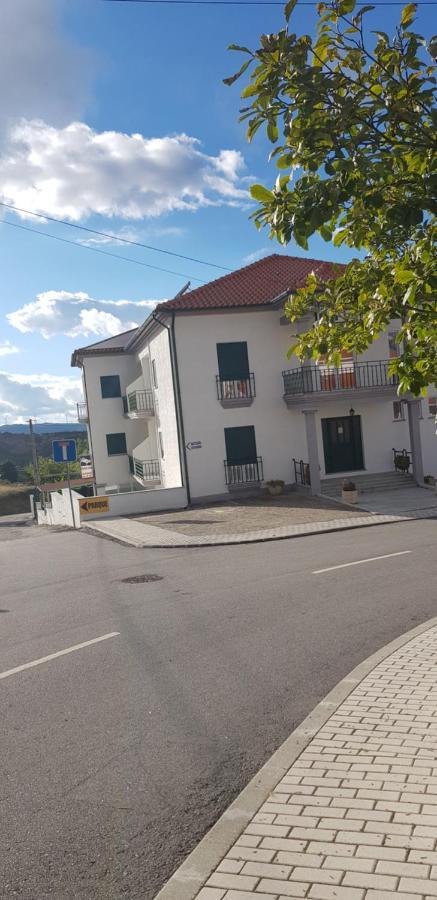 Ferrinho Hotel Гуарда Екстериор снимка