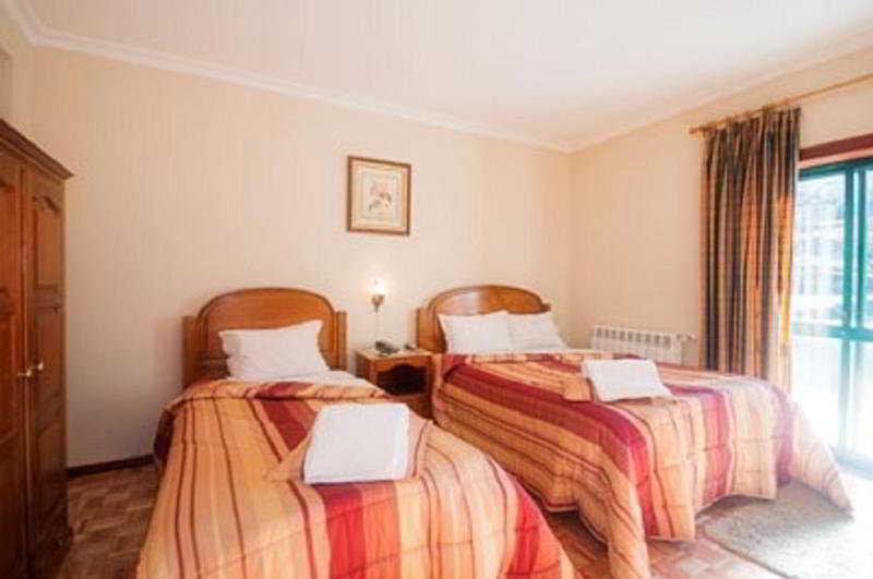 Ferrinho Hotel Гуарда Екстериор снимка