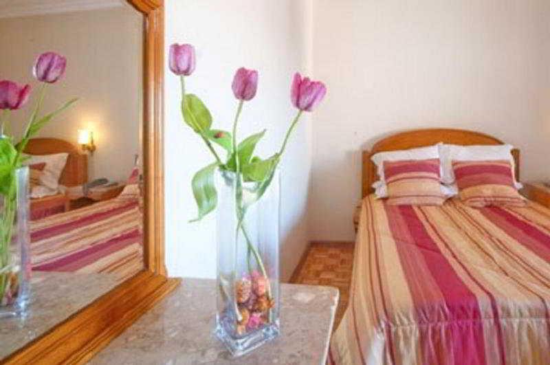 Ferrinho Hotel Гуарда Екстериор снимка