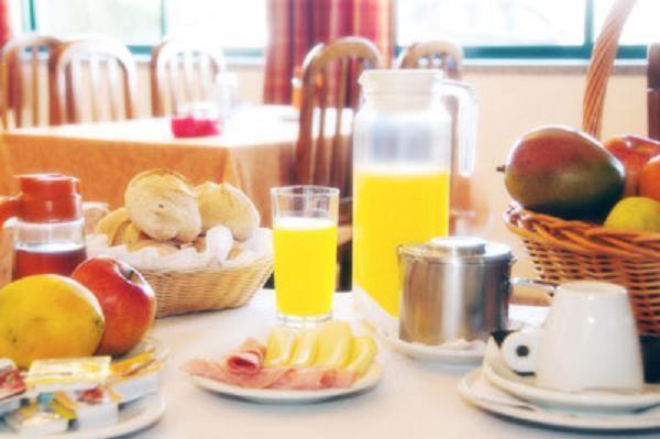 Ferrinho Hotel Гуарда Екстериор снимка